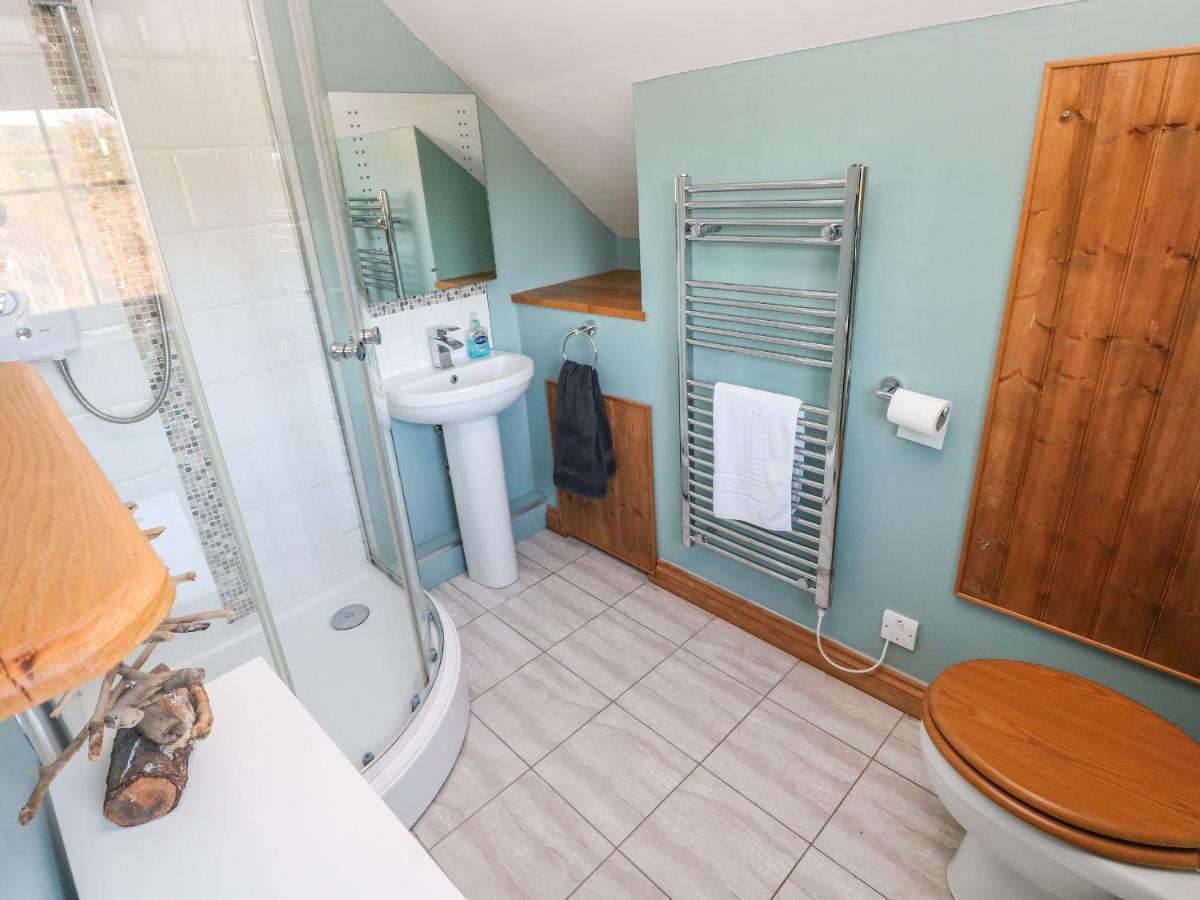 Holiday home Nant Moel Isaf Farm Swansea